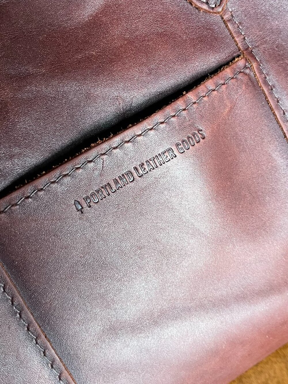 Portland Leather reddish brown Lola Crossbody Tote - Picture 15 of 16